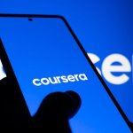 Jak zamienić kurs online w evergreen, który zarabia 24/7 — 10 sprawdzonych sposobów monetyzacji