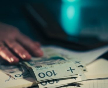 Ile naprawdę kosztuje pozyskanie klienta? 9 sposobów na wiarygodny benchmark CAC